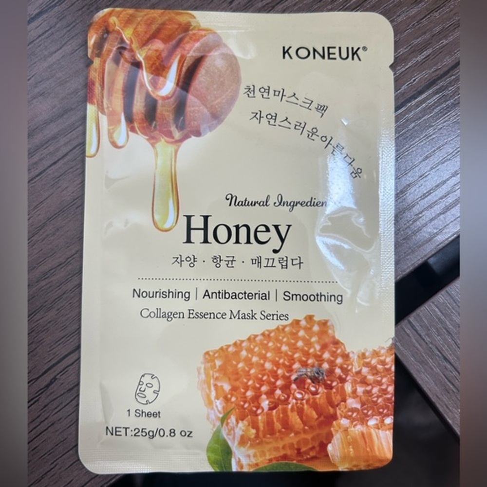 Honey Collagen Essence Mask - Gold
